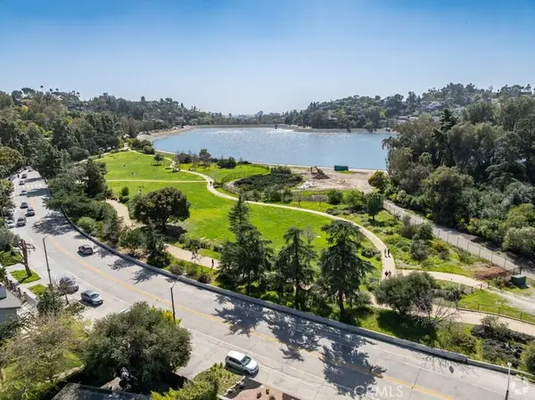 1825 N Easterly Terrace, Los Angeles, CA 90026
