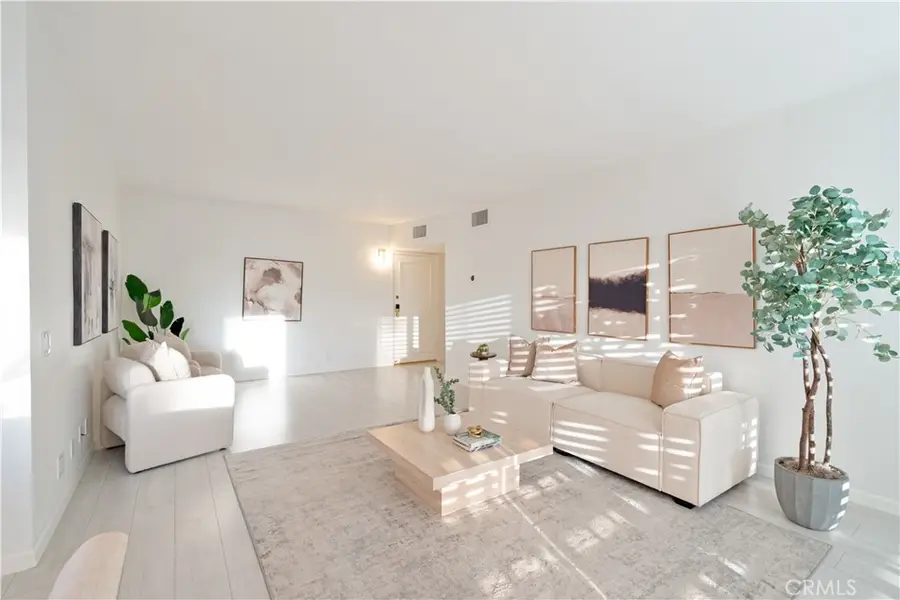 5400 Lindley Avenue #322, Encino, CA 91316 - #2