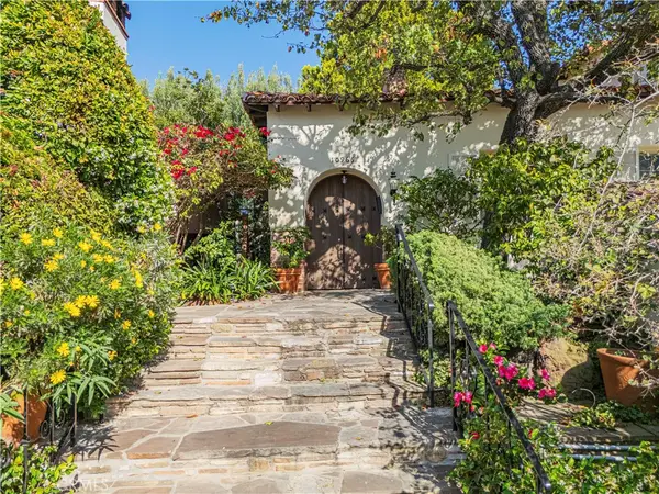 10966 Strathmore #9, Los Angeles, CA 90024