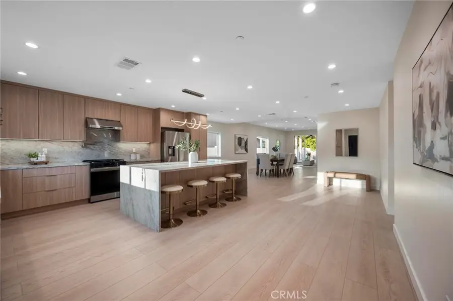 5412 Fallbrook Avenue, Woodland Hills, CA 91367 - #3