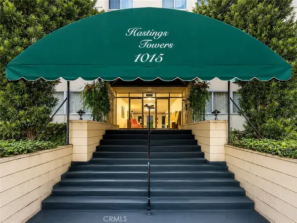1015 N Michillinda #302, Pasadena, CA 91107