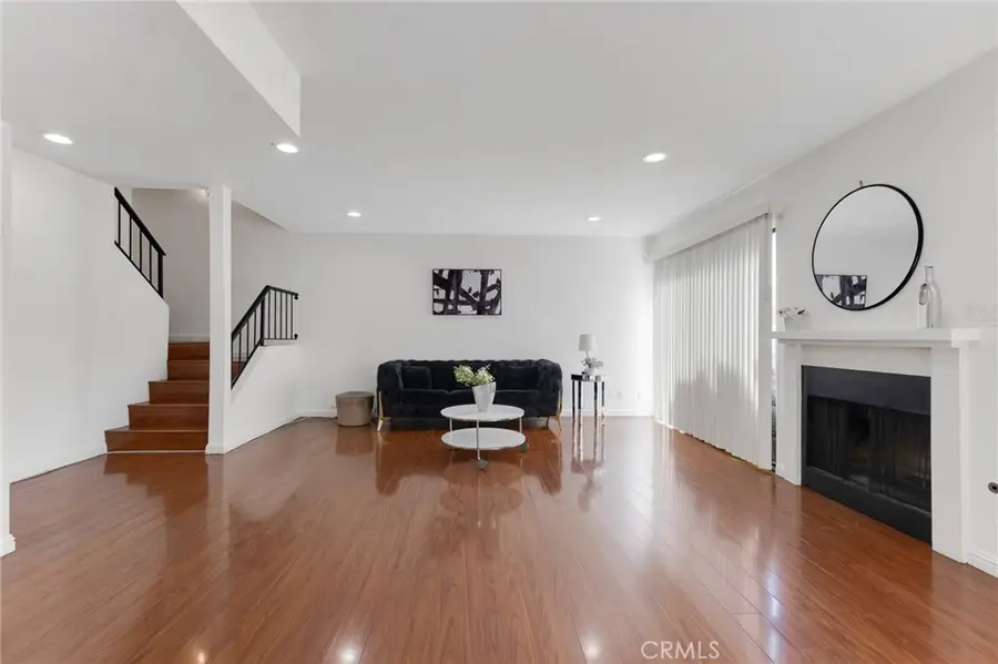 8430 Langdon Avenue #1, North Hills, CA 91343 - #2