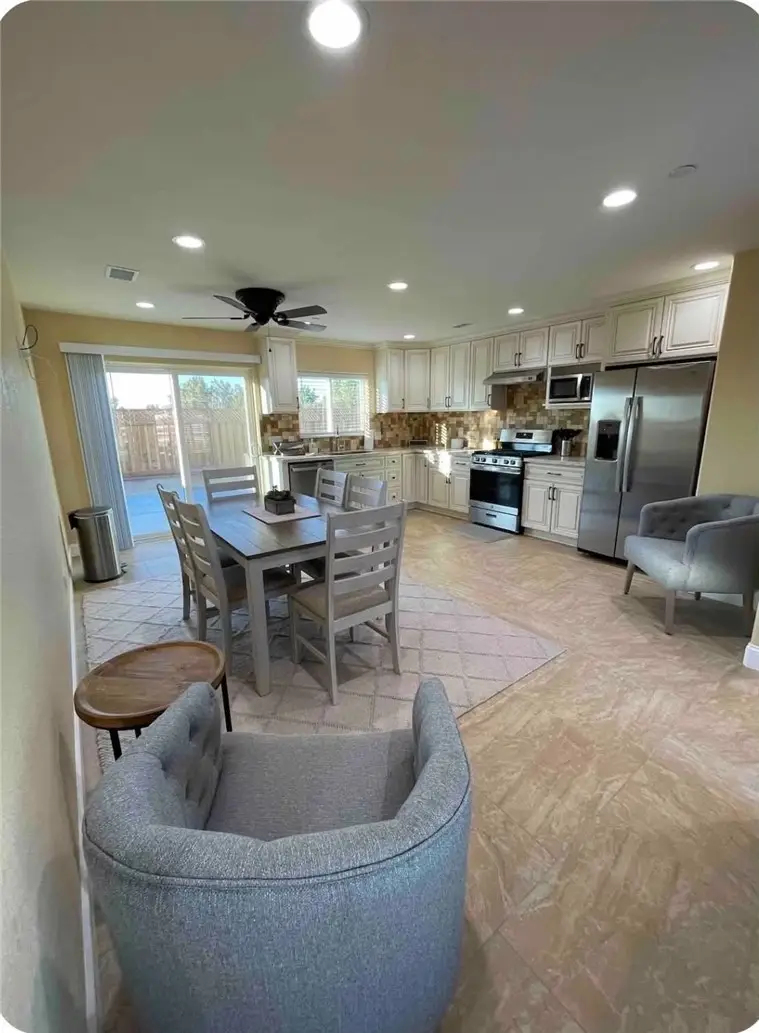 40104 25th W, Palmdale, CA 93551 - #2