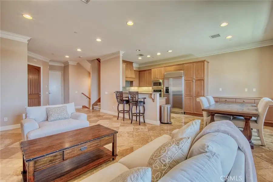 21976 Cortina, Chatsworth, CA 91311 - #2