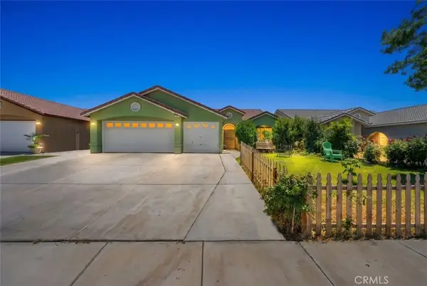 2901 Flint Hills Drive, Bakersfield, CA 93313