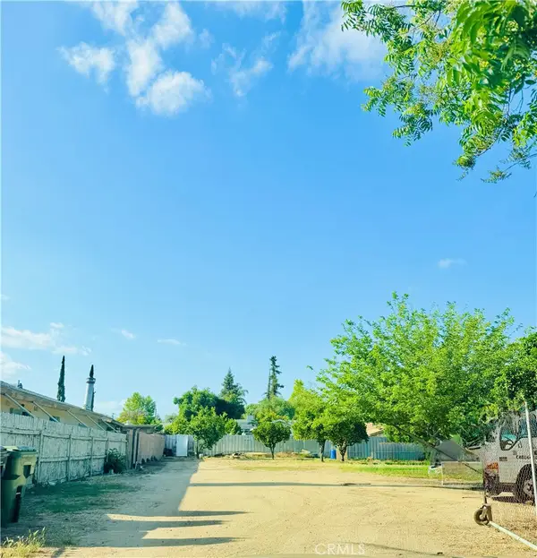 18565 Ingomar, Reseda, CA 91335