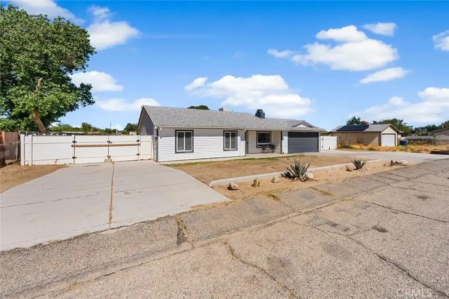 40603 178th Street E, Lake Los Angeles, CA 93535 - #3