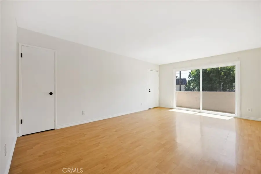 5055 Coldwater Canyon Avenue #105, Sherman Oaks, CA 91423 - #2