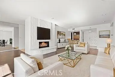 5330 Lindley, Encino, CA 91316