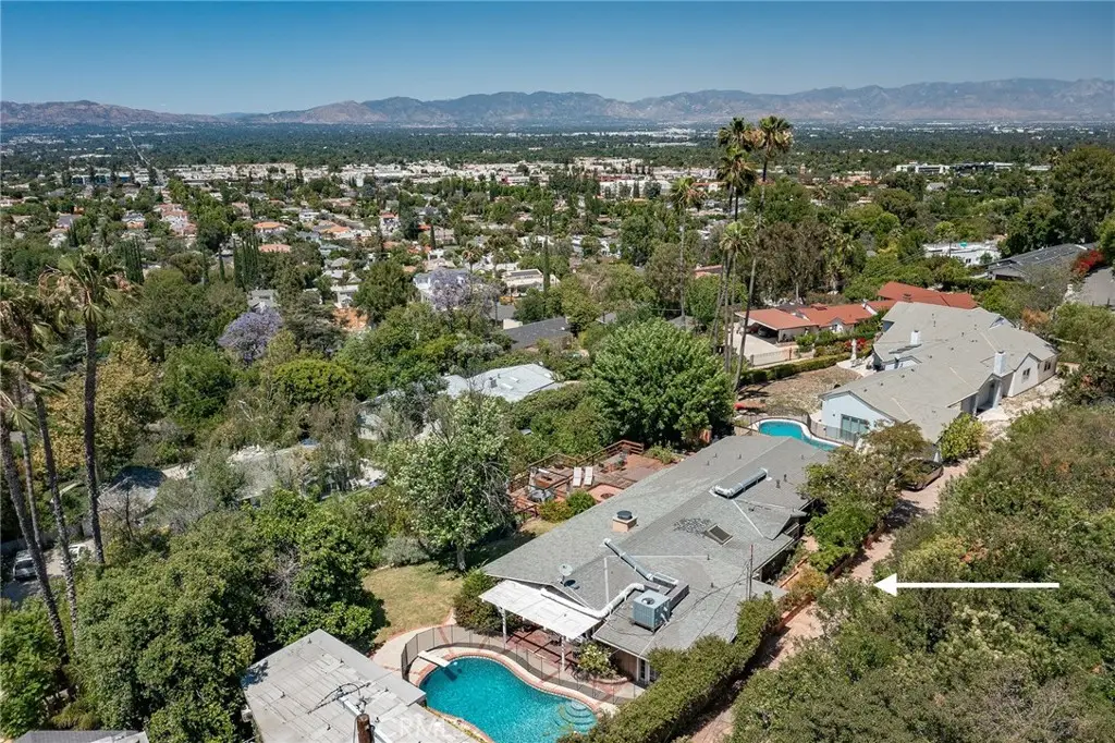 18070 Boris Drive, Encino, CA 91316 - #1