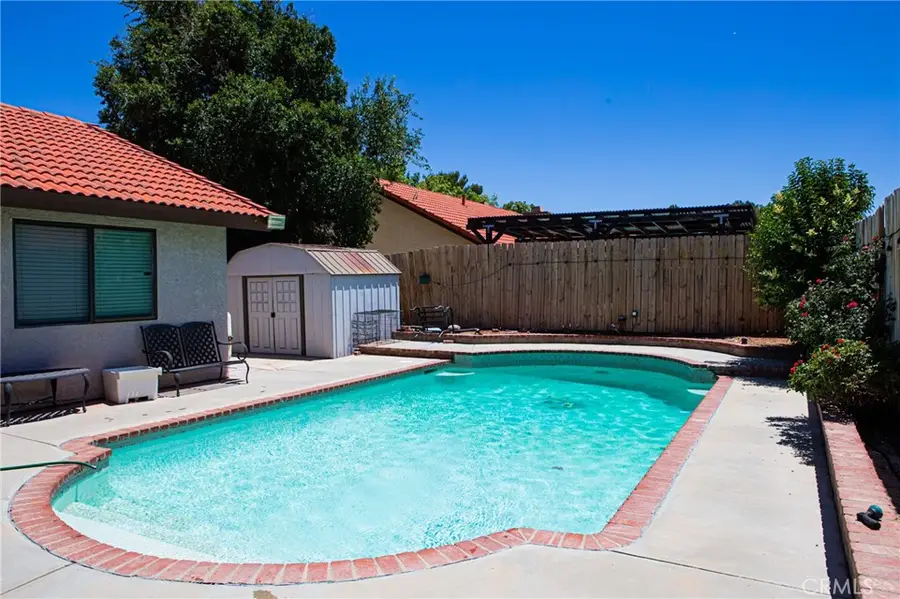 43341 27th W. Street W, Lancaster, CA 93536 - #3