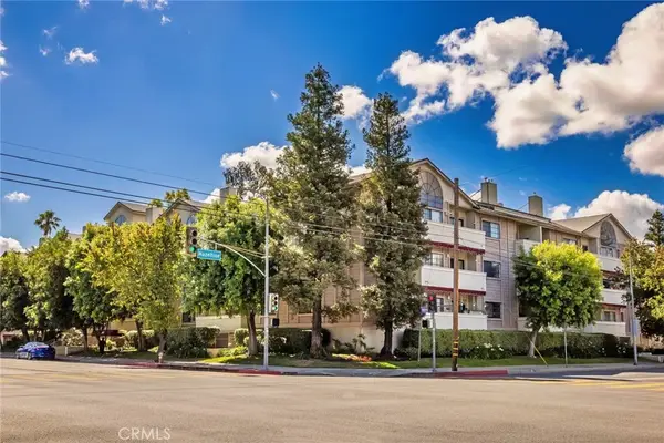 14050 Magnolia Boulevard, Sherman Oaks, CA 91423