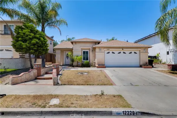 12229 Canyon Hill, Sylmar, CA 91342