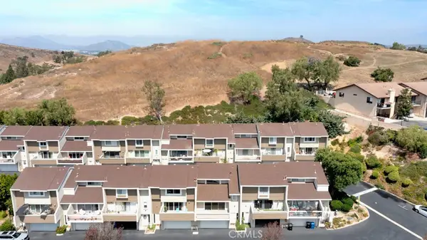 753 Warwick Ave, Thousand Oaks, CA 91360