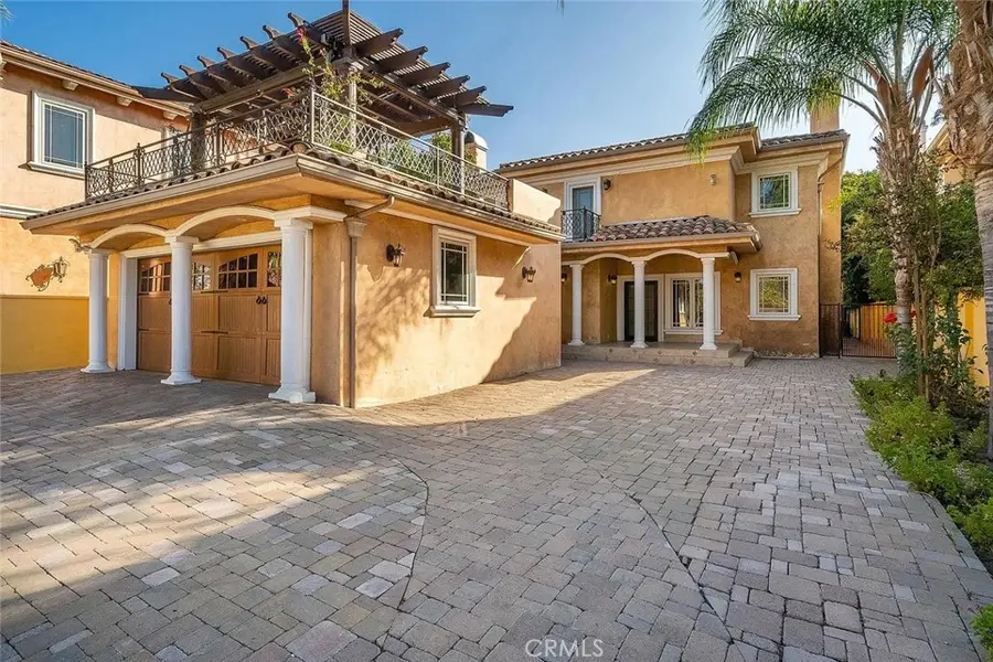 15014 Valleyheart, Sherman Oaks, CA 91403 - #3