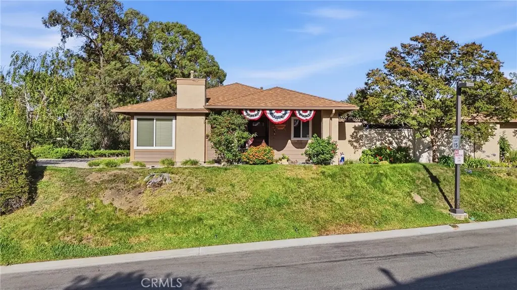 20002 Avenue Of The Oaks, Newhall, CA 91321 - #1
