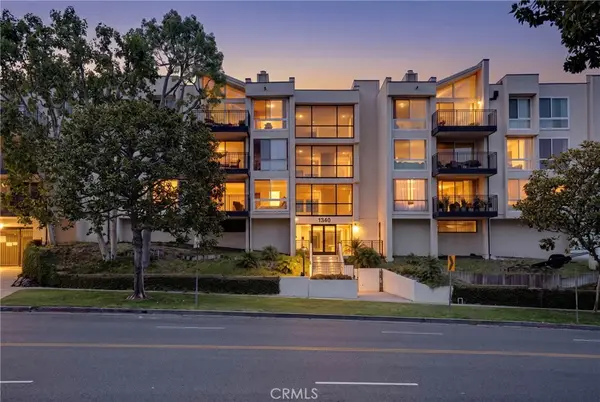 1340 S Beverly Glen Boulevard #211, Los Angeles, CA 90024