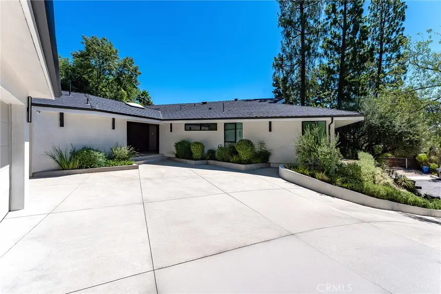 16105 Clear Oak Drive, Encino, CA 91436 - #2