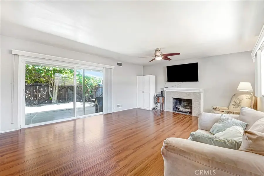 14912 Chatsworth, San Fernando, CA 91345 - #3