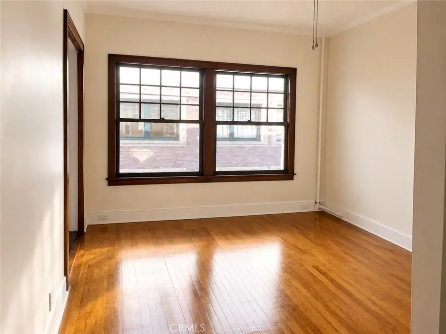 2121 James M Wood Boulevard W #316, Los Angeles, CA 90006 - #2