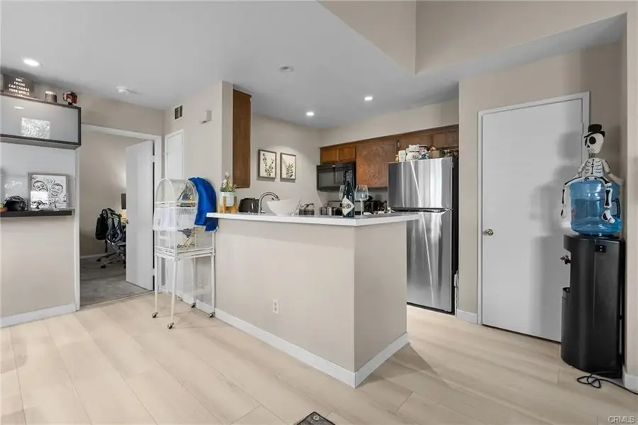 24496 Valle Del Oro #204, Newhall, CA 91321 - #2