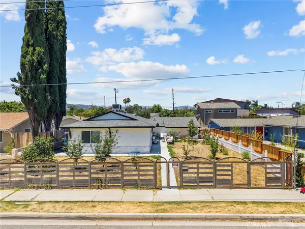 23817 Victory Boulevard, West Hills, CA 91307