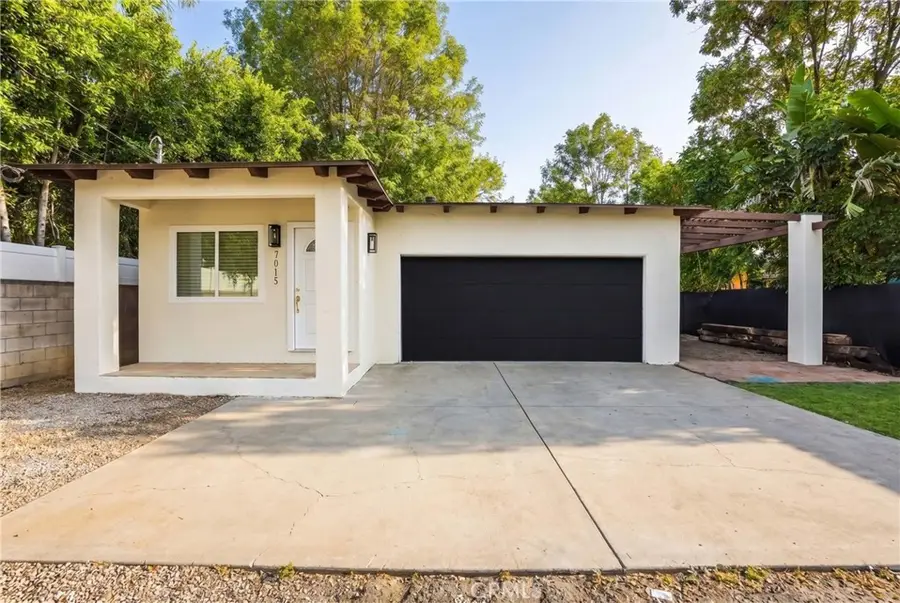 7015 Amigo, Reseda, CA 91335 - #3
