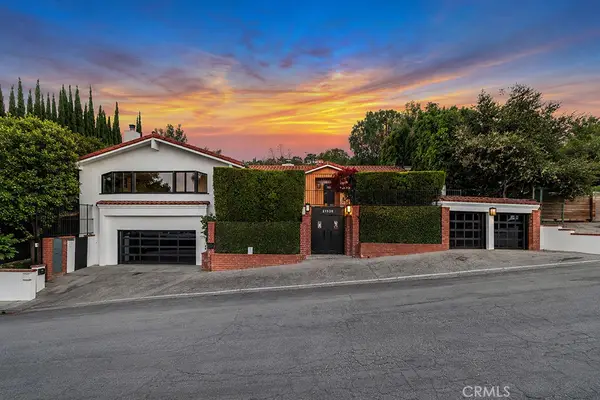 21520 Arcos, Woodland Hills, CA 91364