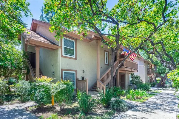 7101 Farralone Avenue #141, Canoga Park, CA 91303