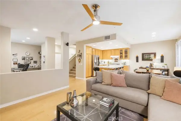 25441 Eagle Lane #140, Valencia, CA 91381
