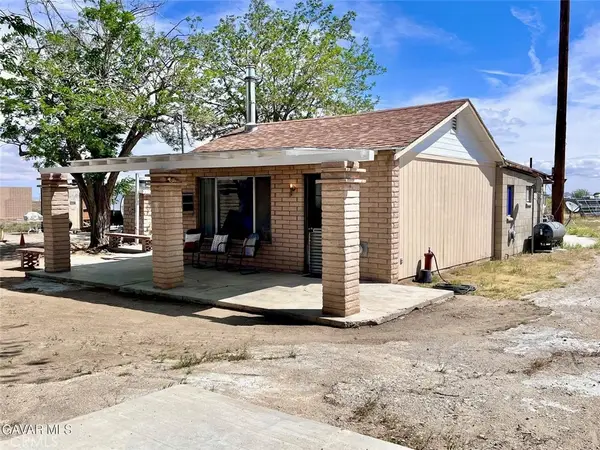 38960 12th St East E, Palmdale, CA 93550