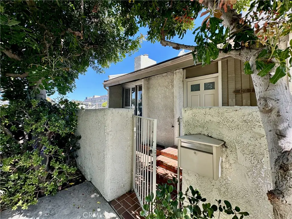 4231 Colfax Ave. #F, Studio City, CA 91604 - #1