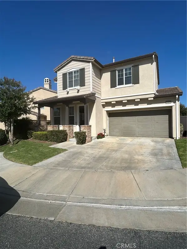 28900 Via Adelena, Valencia, CA 91354