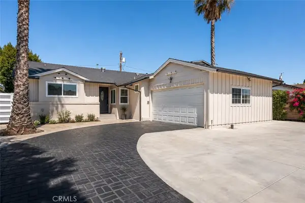 7100 Varna Avenue, North Hollywood, CA 91605
