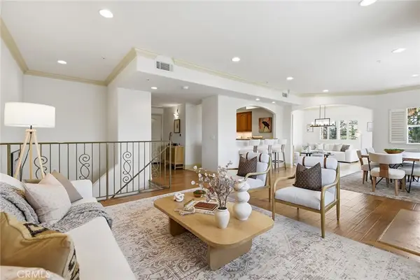 11540 Moorpark Street #401, Studio City, CA 91602