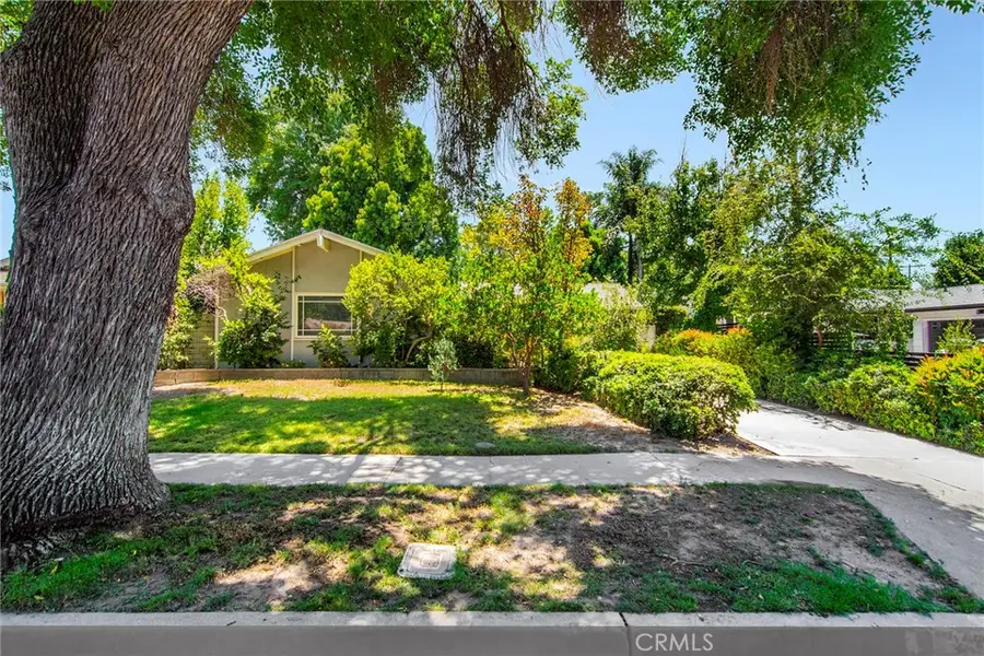 23518 Friar Street, Woodland Hills, CA 91367 - #3