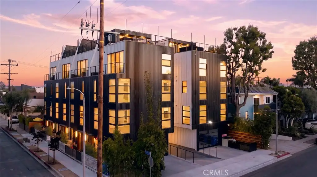 12604 Mitchell Ave., Los Angeles, CA 90066 - #1