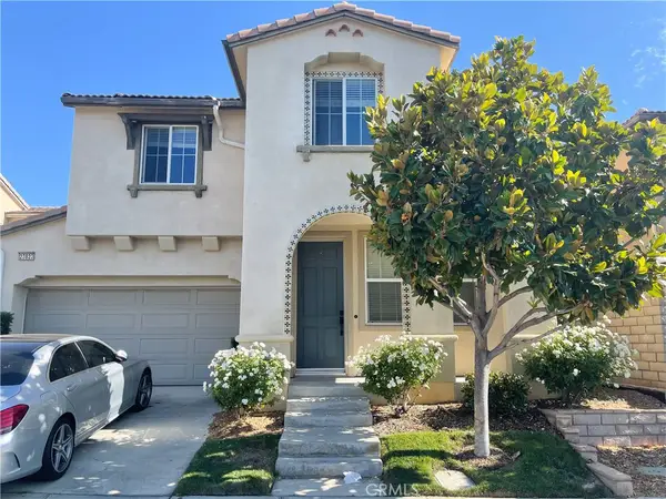 23823 Via Campana, Santa Clarita, CA 91354