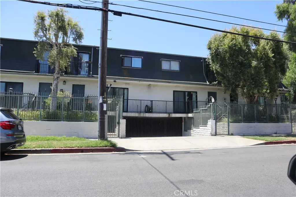 9047 Langdon, North Hills, CA 91343 - #1
