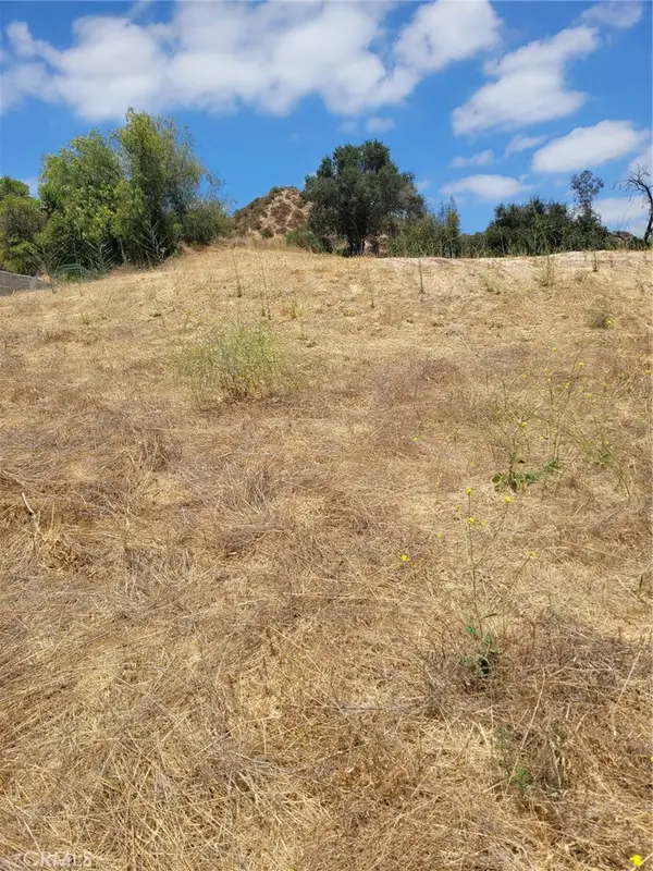 0 San Martinez Rd., Val Verde, CA 91384