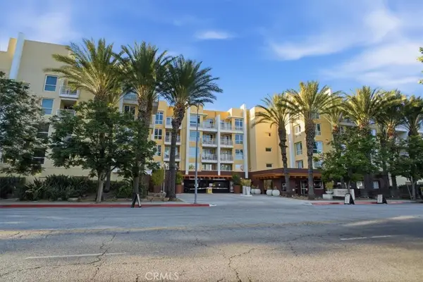 21301 Erwin #443, Woodland Hills, CA 91367