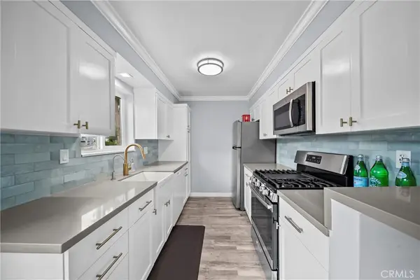 11138 Aqua Vista Street #52, Studio City, CA 91602