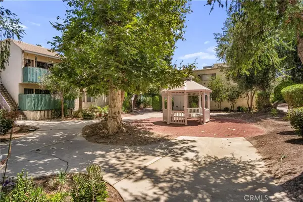 5700 Etiwanda Avenue #288, Tarzana, CA 91356