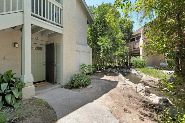 7131 Farralone Avenue #41, Canoga Park, CA 91303
