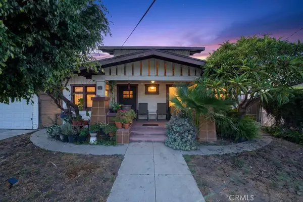 523 N Lake Street, Los Angeles, CA 90026