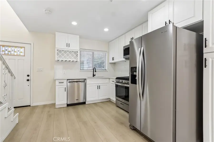 14618 Gilmore Street #16, Van Nuys, CA 91411 - #2