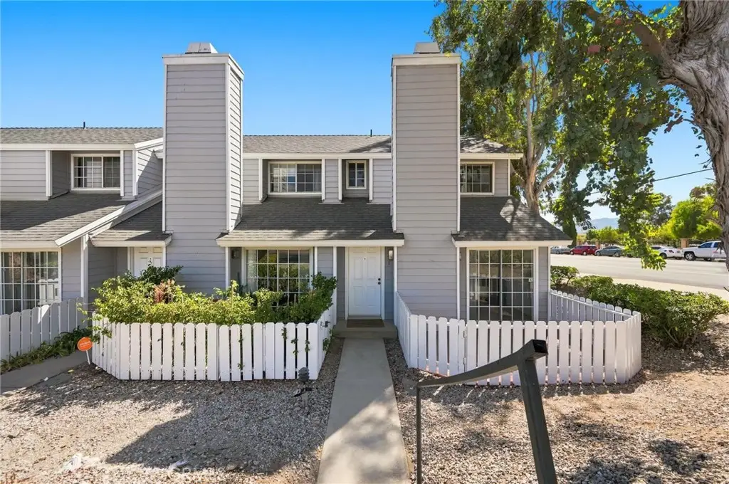 14380 Foothill Blvd #1, Sylmar, CA 91342 - #1
