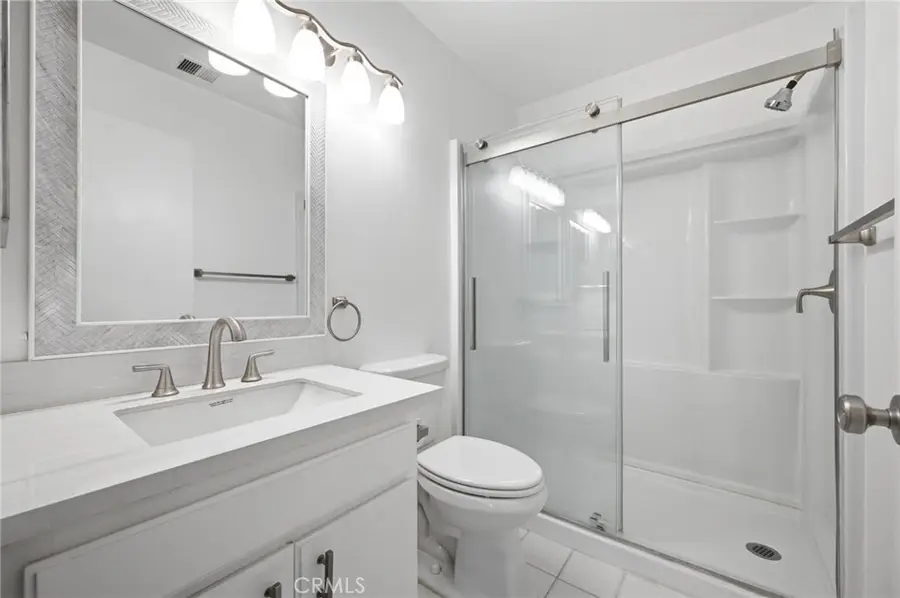 14380 Foothill Blvd #1, Sylmar, CA 91342 - #3