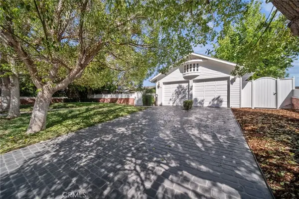 23414 Balmoral, West Hills, CA 91307