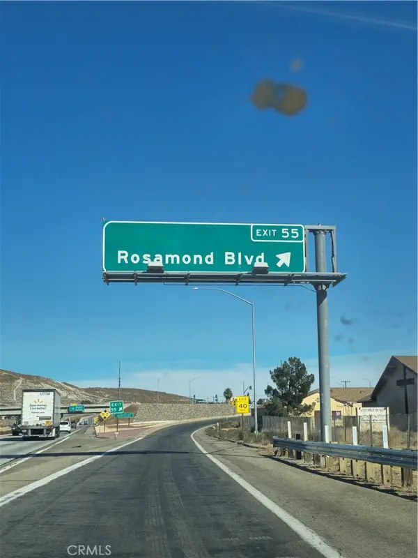 5 Mojave Tropical, Rosamond, CA 93560